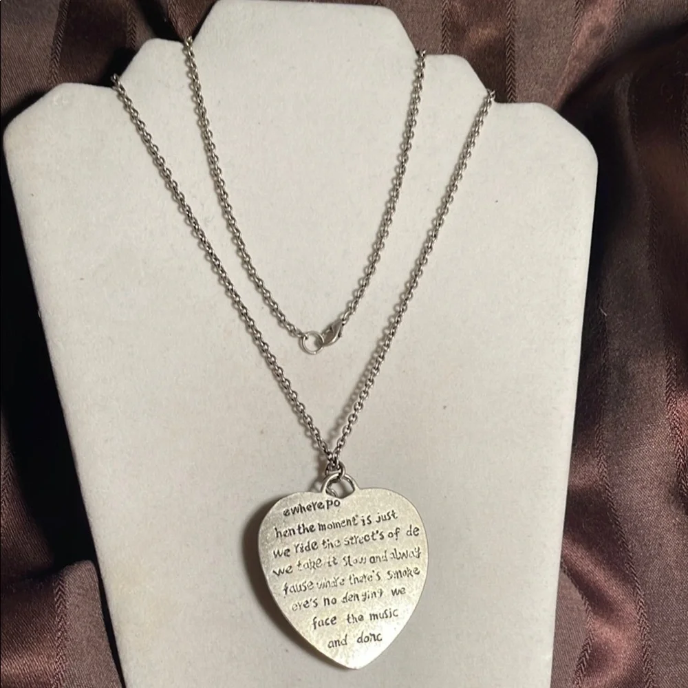 Elegant Silver Heart Pendant Necklace